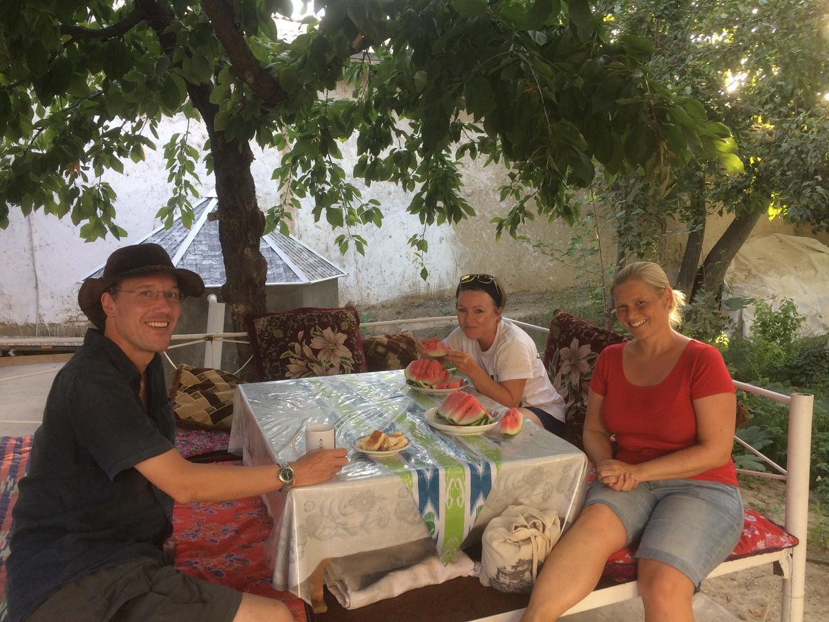 Salom Hostel Panjakent Ngoại thất bức ảnh
